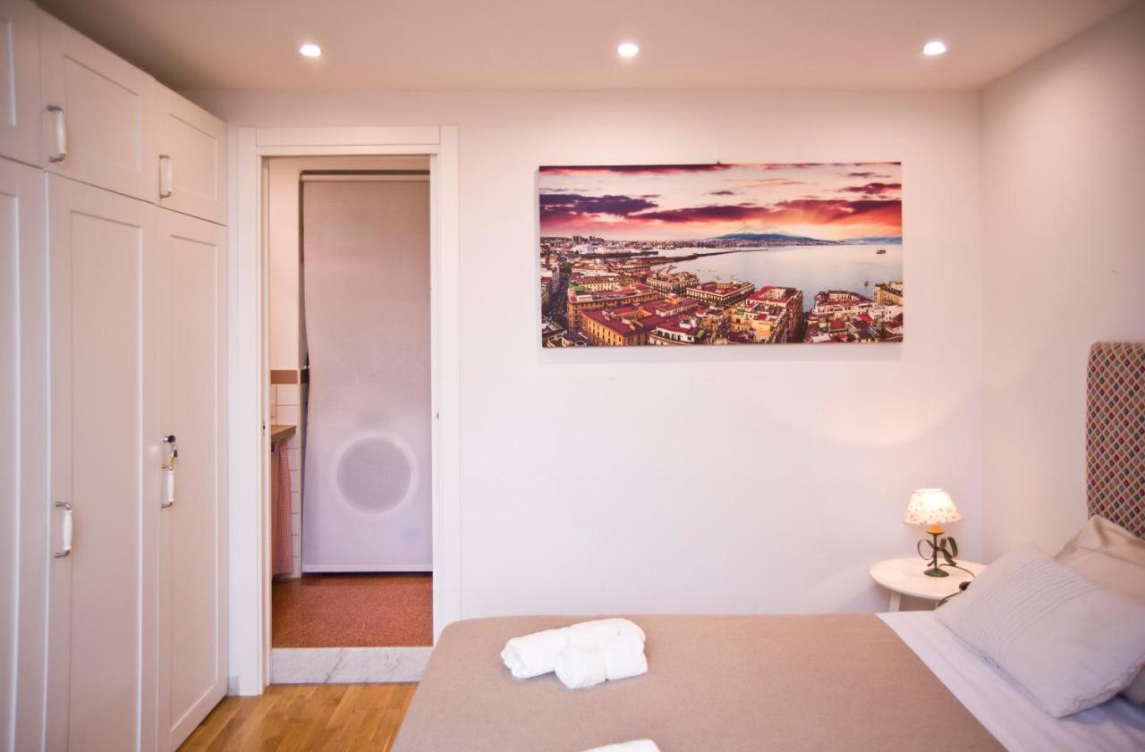Suite Materdei - Art Of Living Napoli Bagian luar foto