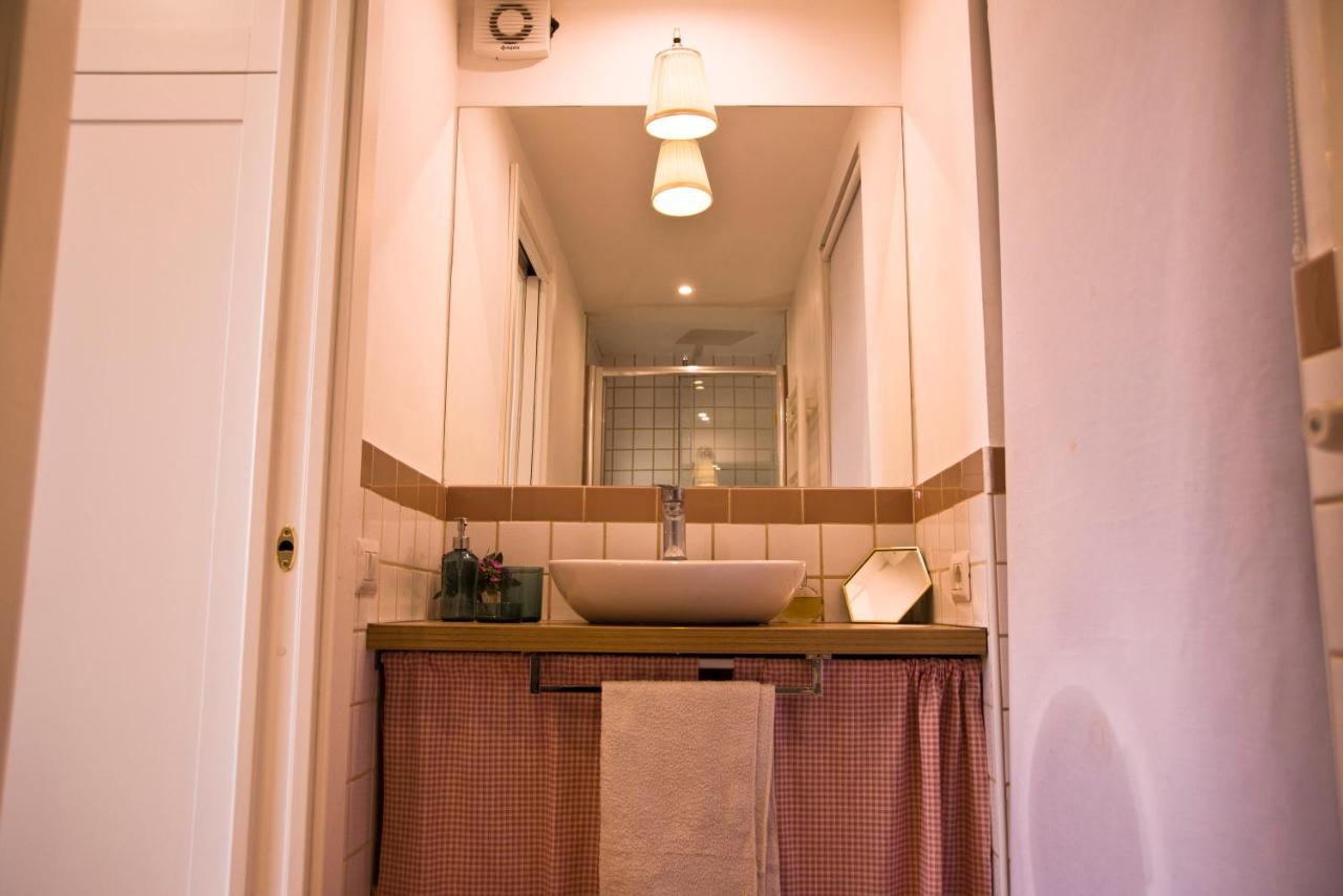 Suite Materdei - Art Of Living Napoli Bagian luar foto