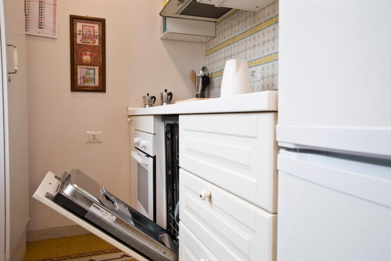 Suite Materdei - Art Of Living Napoli Bagian luar foto